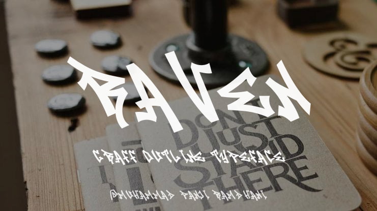 Raven Graff Outline Font Family