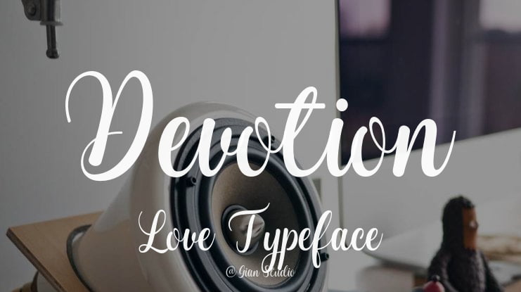 Devotion Love Font